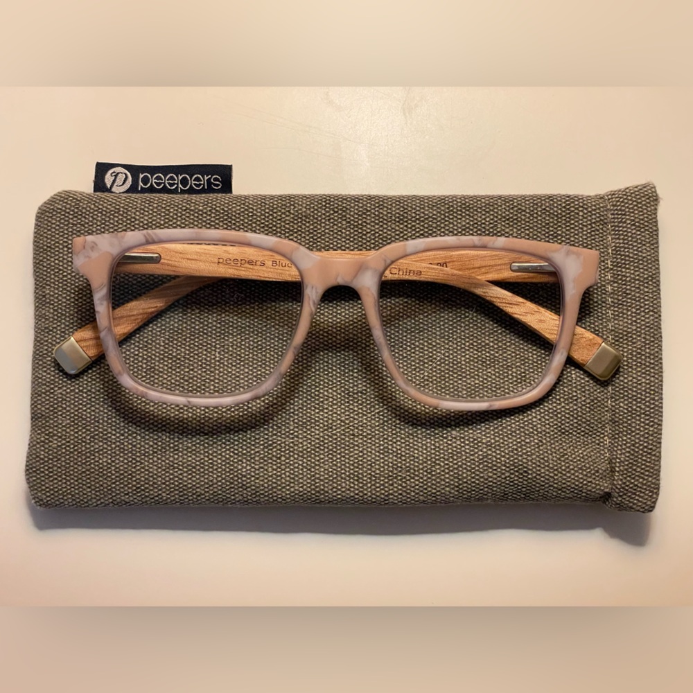 NWOT Peepers blue light glasses